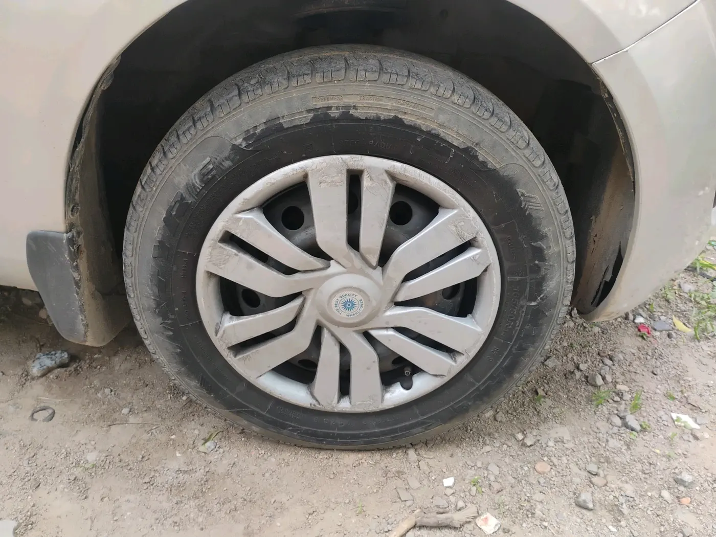2013 Maruti Ritz VDI, Diesel, Manual, 1,51,276 km, tyre