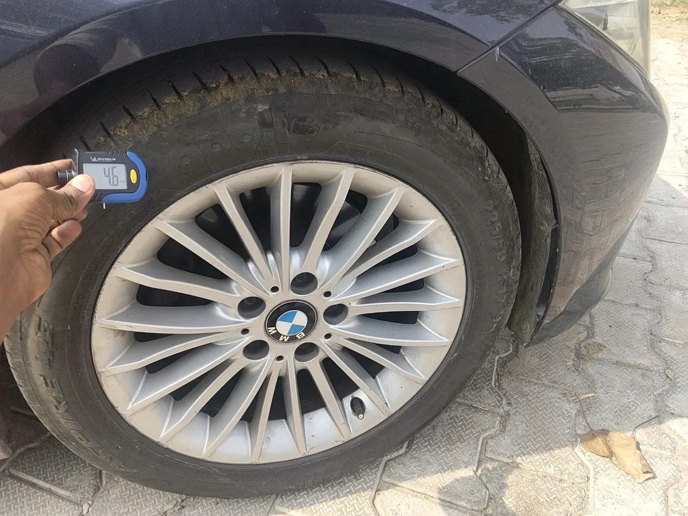 2013 BMW 3 Series 320d, Diesel, Automatic, 83,341 km, tyre