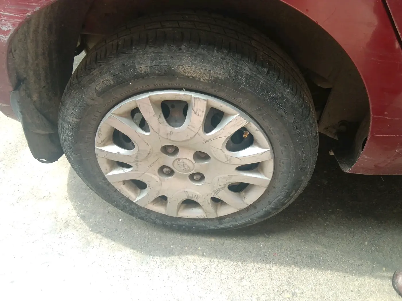 2011 Hyundai i20 MAGNA 1.4 CRDI, Diesel, Manual, 1,26,513 km, tyre