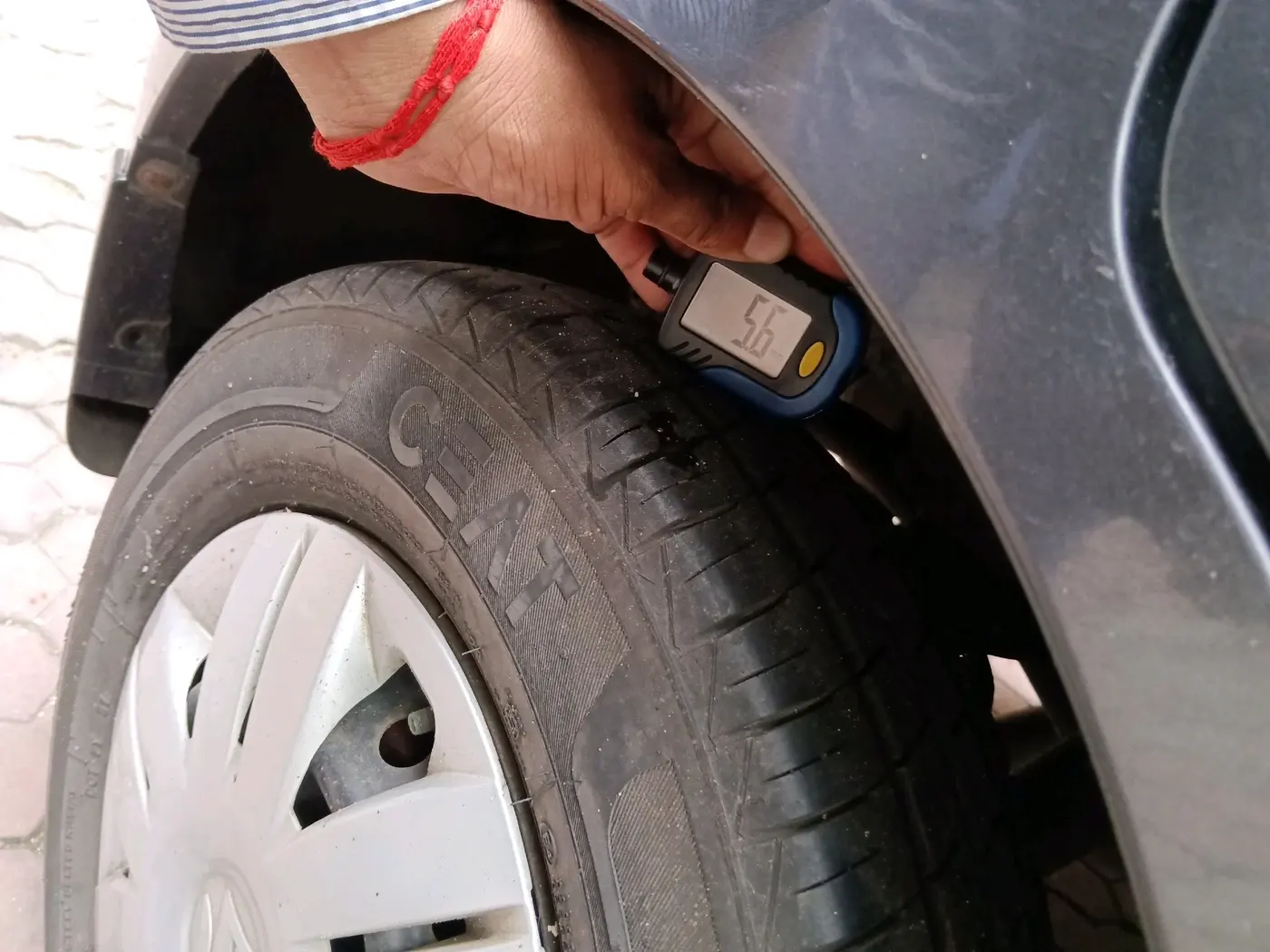 2022 Maruti Alto VXI, Petrol, Manual, 20,128 km, tyre
