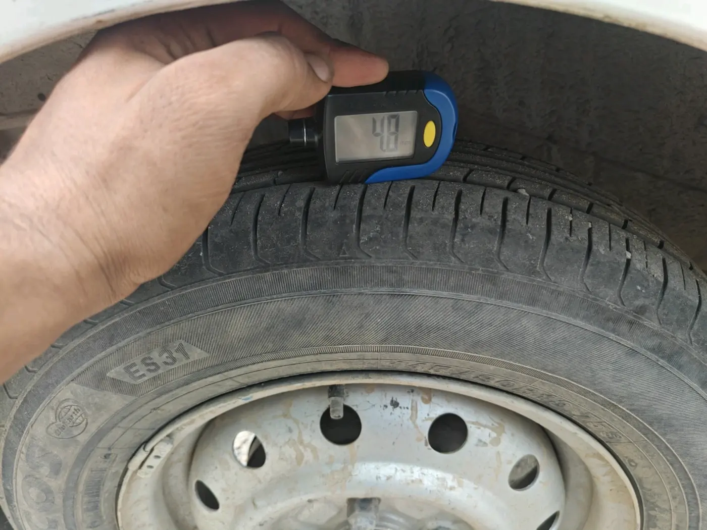 2018 Maruti Wagon R 1.0 LXI CNG, CNG, Manual, 85,139 km, tyre