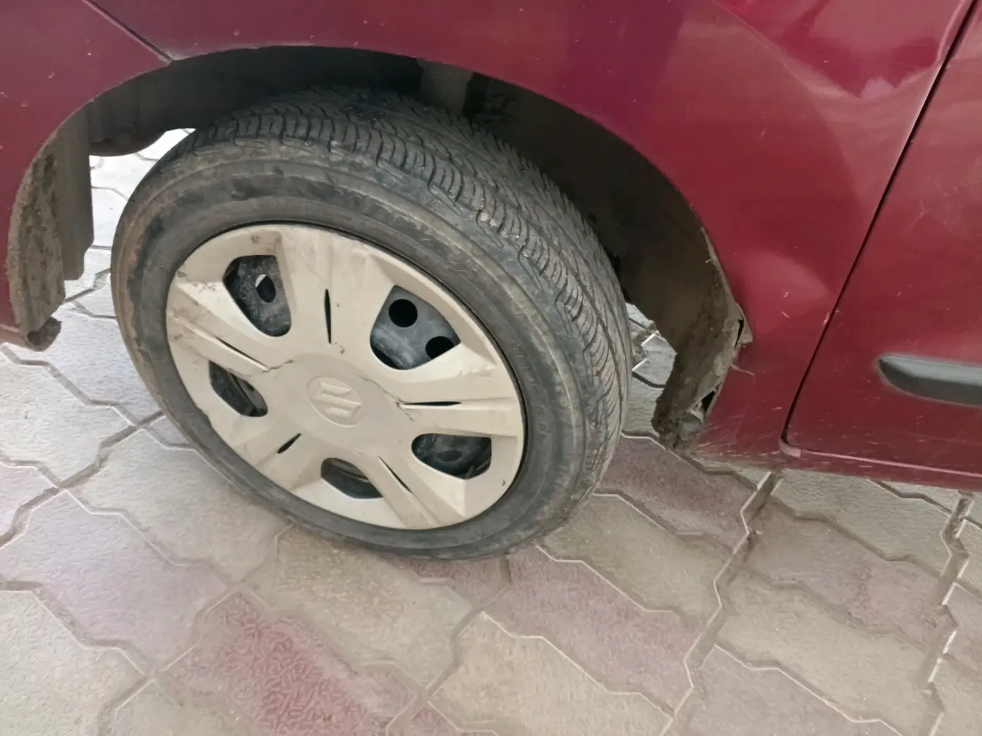 2012 Maruti Wagon R 1.0 VXI, Petrol, Manual, 45,242 km, tyre