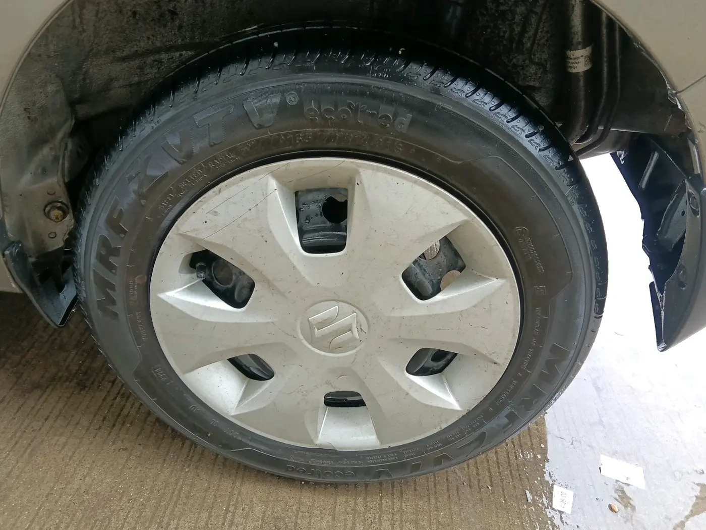 2024 Maruti New Wagon-R VXI CNG 1.0, CNG, Manual, 34,316 km, tyre
