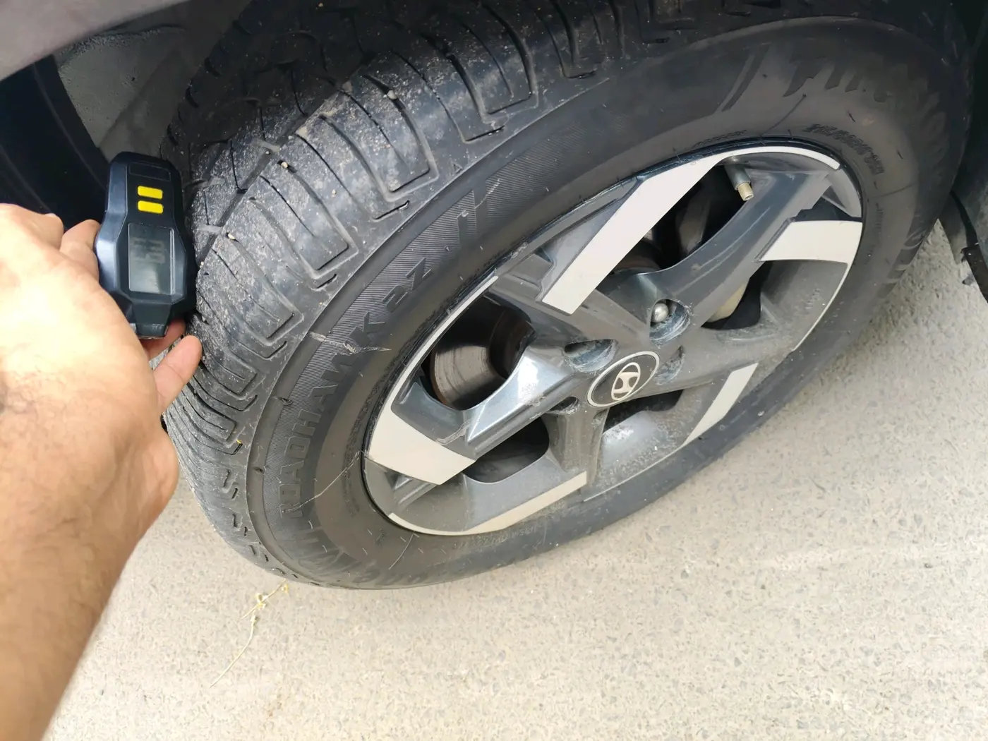 2019 Hyundai VENUE SX(O) 1.4 CRDI, Diesel, Manual, 78,238 km, tyre