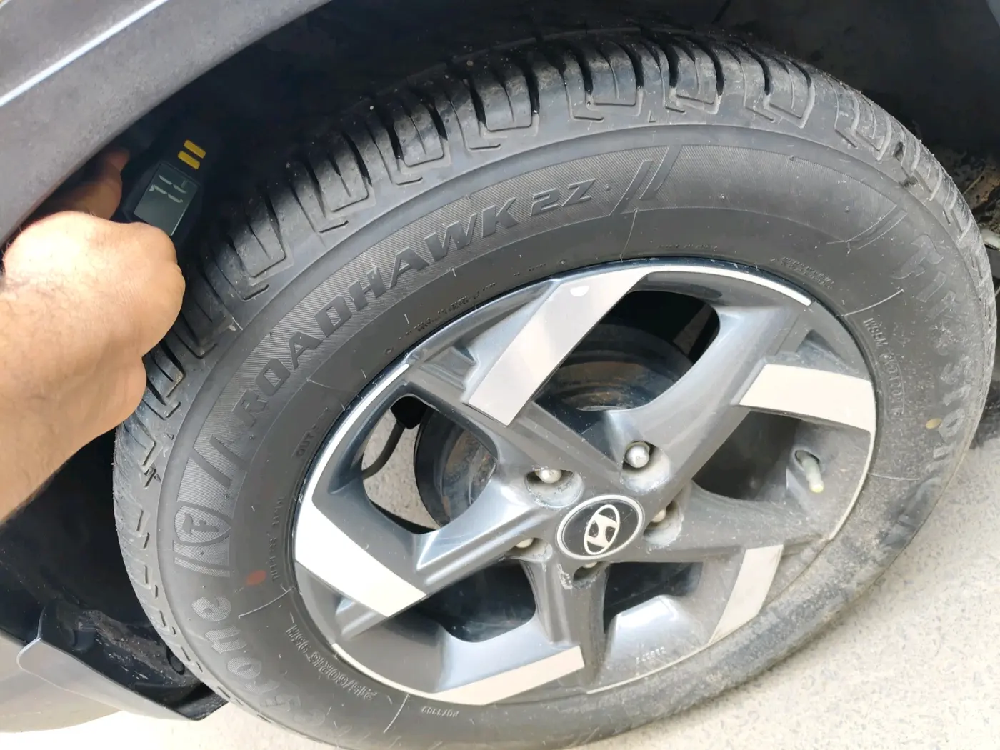 2019 Hyundai VENUE SX(O) 1.4 CRDI, Diesel, Manual, 78,238 km, tyre