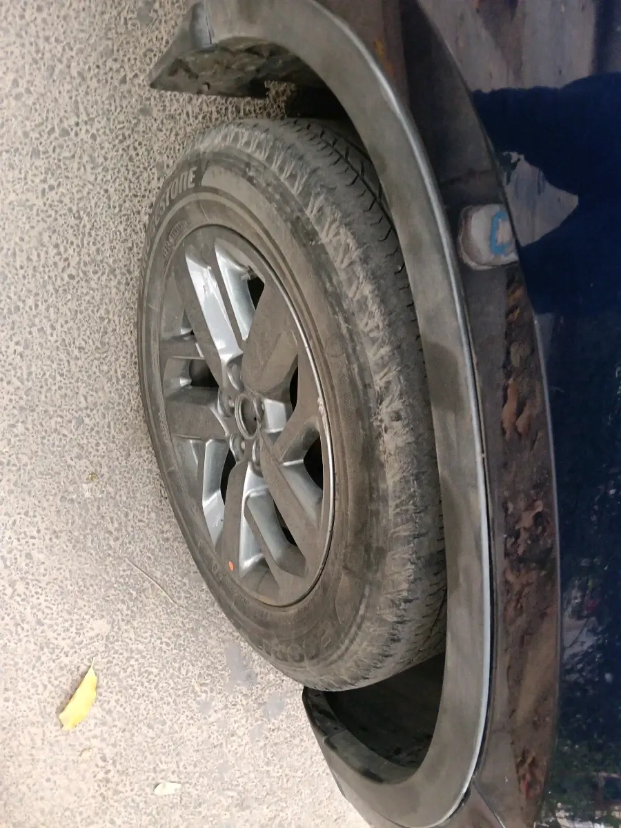 2021 Tata Safari XT PLUS, Diesel, Manual, 74,788 km, tyre