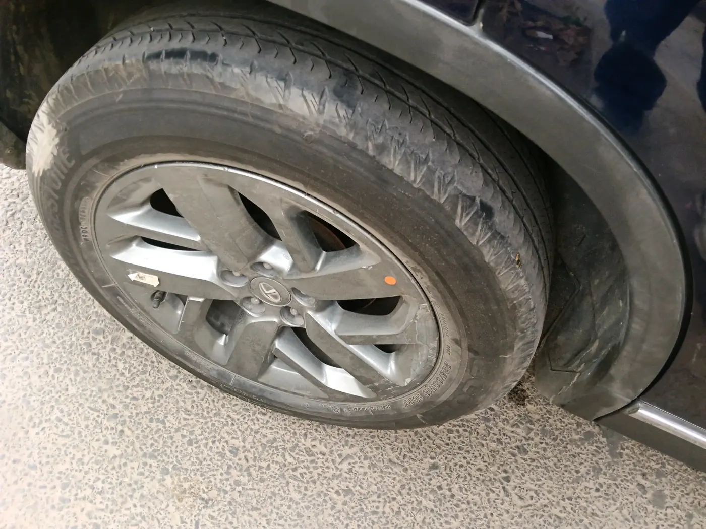 2021 Tata Safari XT PLUS, Diesel, Manual, 74,788 km, tyre