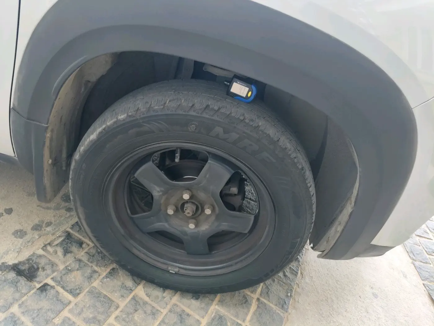 2022 Renault Kiger RXT AMT, Petrol, Automatic, 26,219 km, tyre