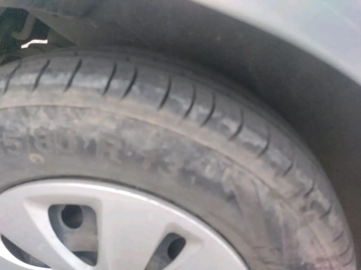 2013 Hyundai i10 MAGNA 1.2, Petrol, Manual, 47,587 km, tyre