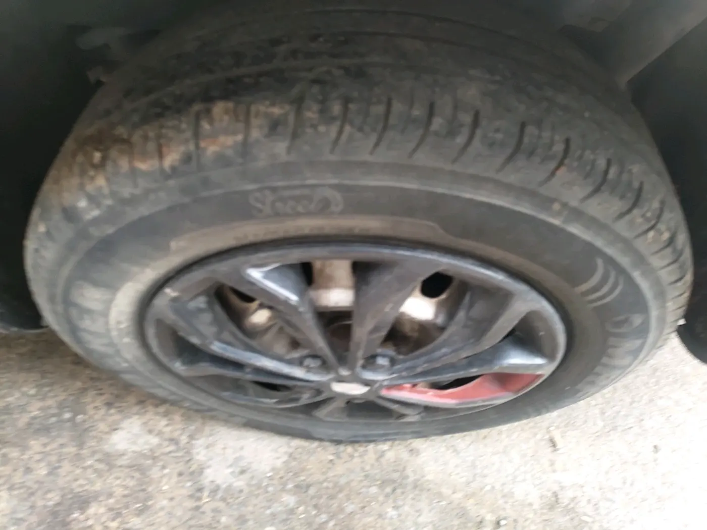 2018 Mahindra MARAZZO M2 7STR, Diesel, Manual, 1,33,027 km, tyre