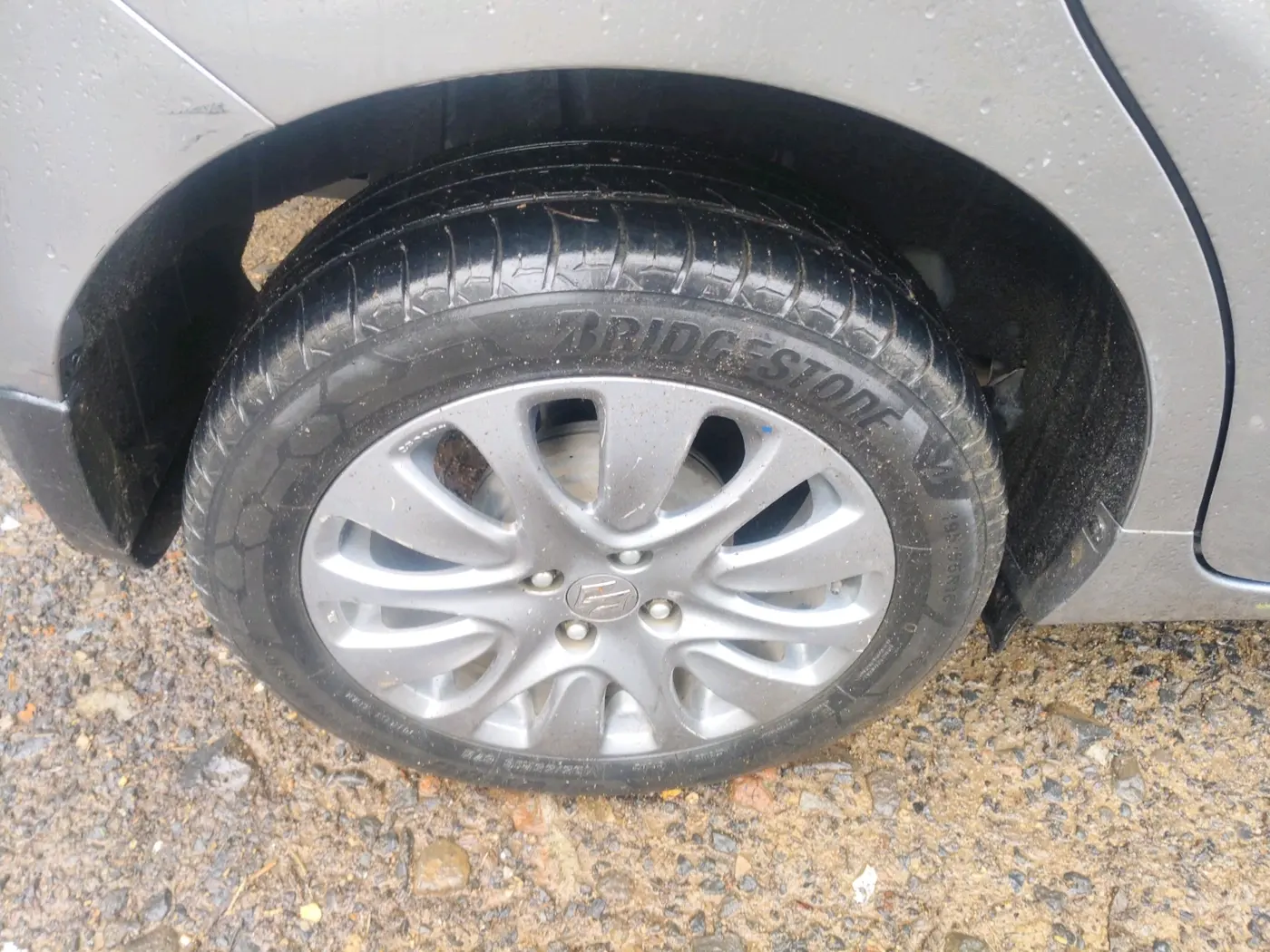 2017 Maruti Baleno ALPHA PETROL 1.2, Petrol, Manual, 1,32,002 km, tyre