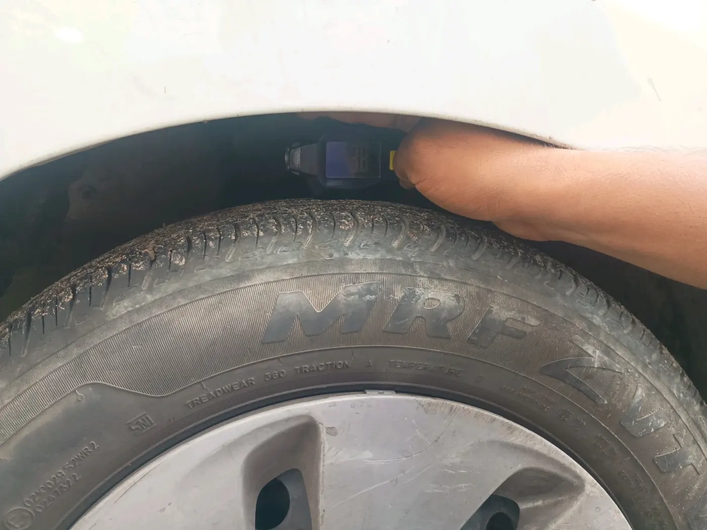 2018 Maruti Celerio ZXI AMT, CNG, Automatic, 72,292 km, tyre