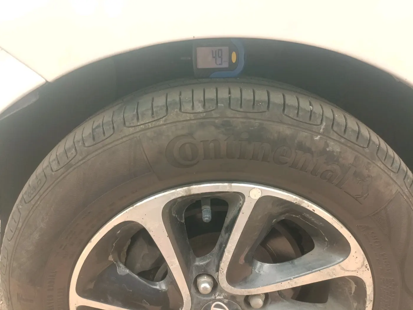 2018 Hyundai Grand i10 SPORTZ AT 1.2 KAPPA VTVT, Petrol, Automatic, 66,019 km, tyre