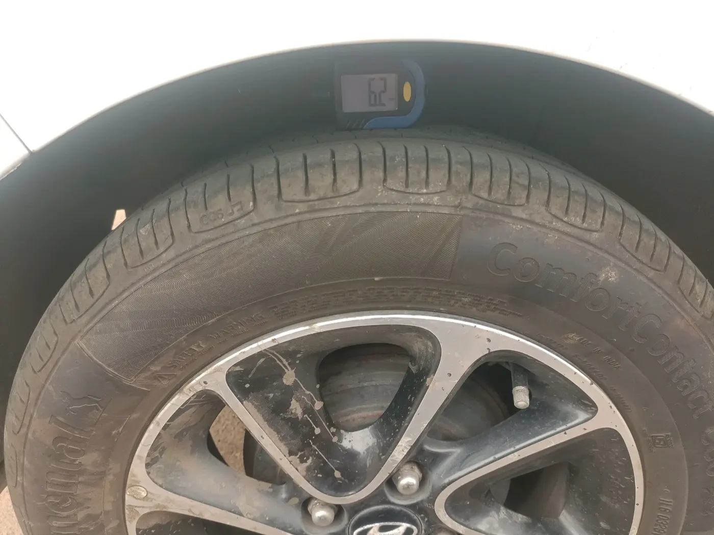 2018 Hyundai Grand i10 SPORTZ AT 1.2 KAPPA VTVT, Petrol, Automatic, 66,019 km, tyre