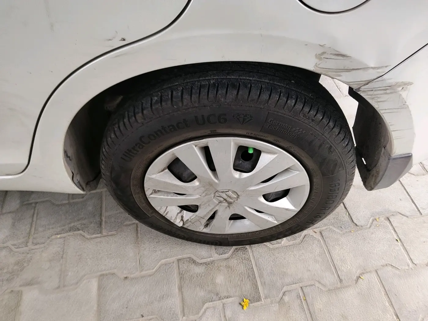 2014 Maruti Swift Dzire VDI, Diesel, Manual, 1,42,995 km, tyre