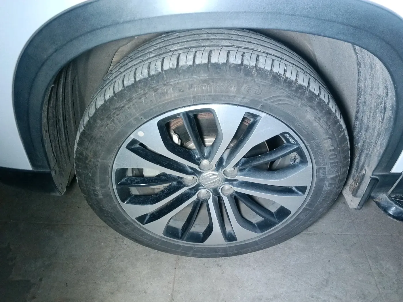 2021 MG HECTOR PLUS SHARP 1.5 PETROL TURBO DCT 6-STR, Petrol, Automatic, 29,350 km, tyre