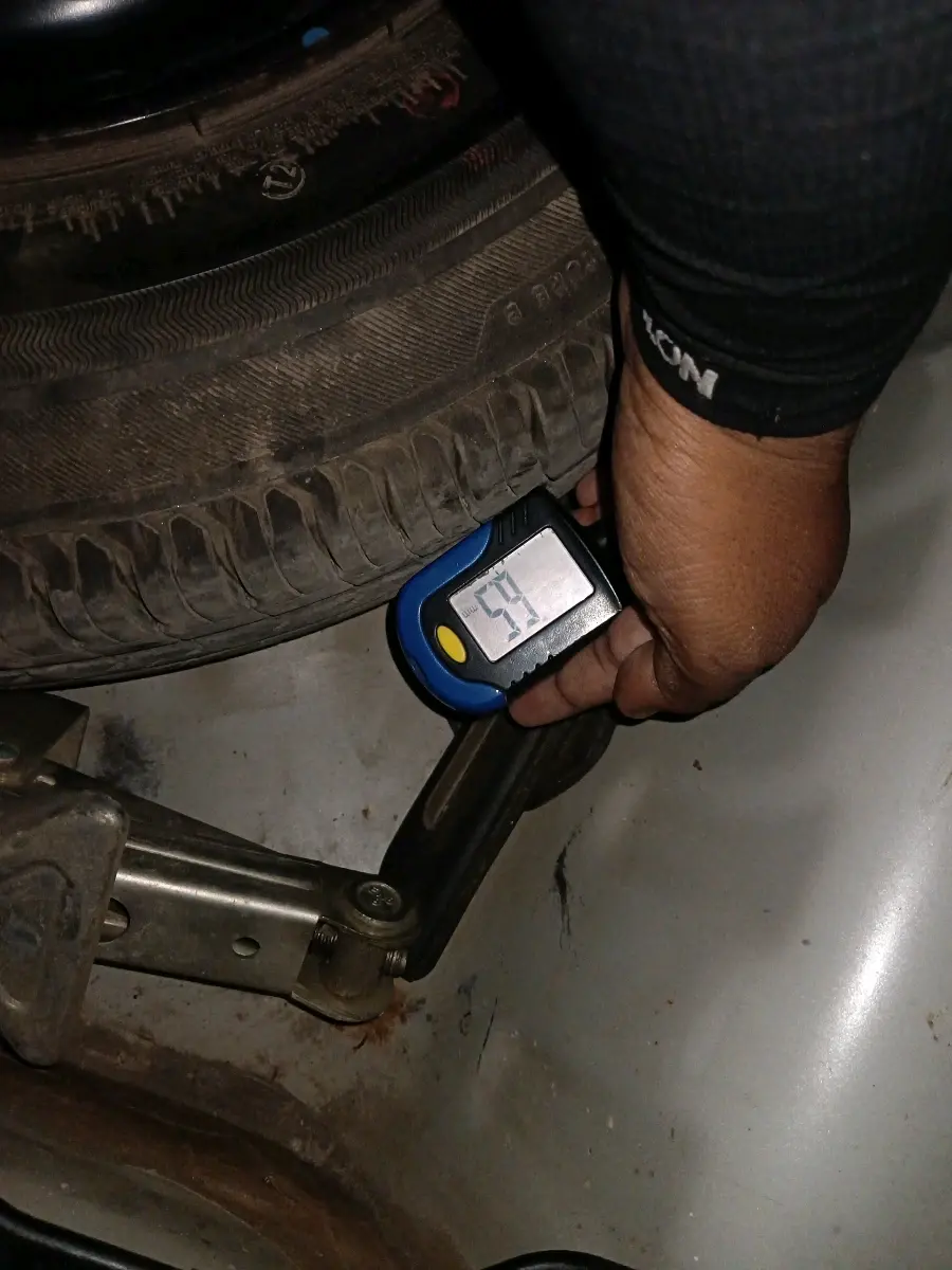 2019 Maruti Dzire ZXI PLUS, Petrol, Manual, 90,946 km, tyre