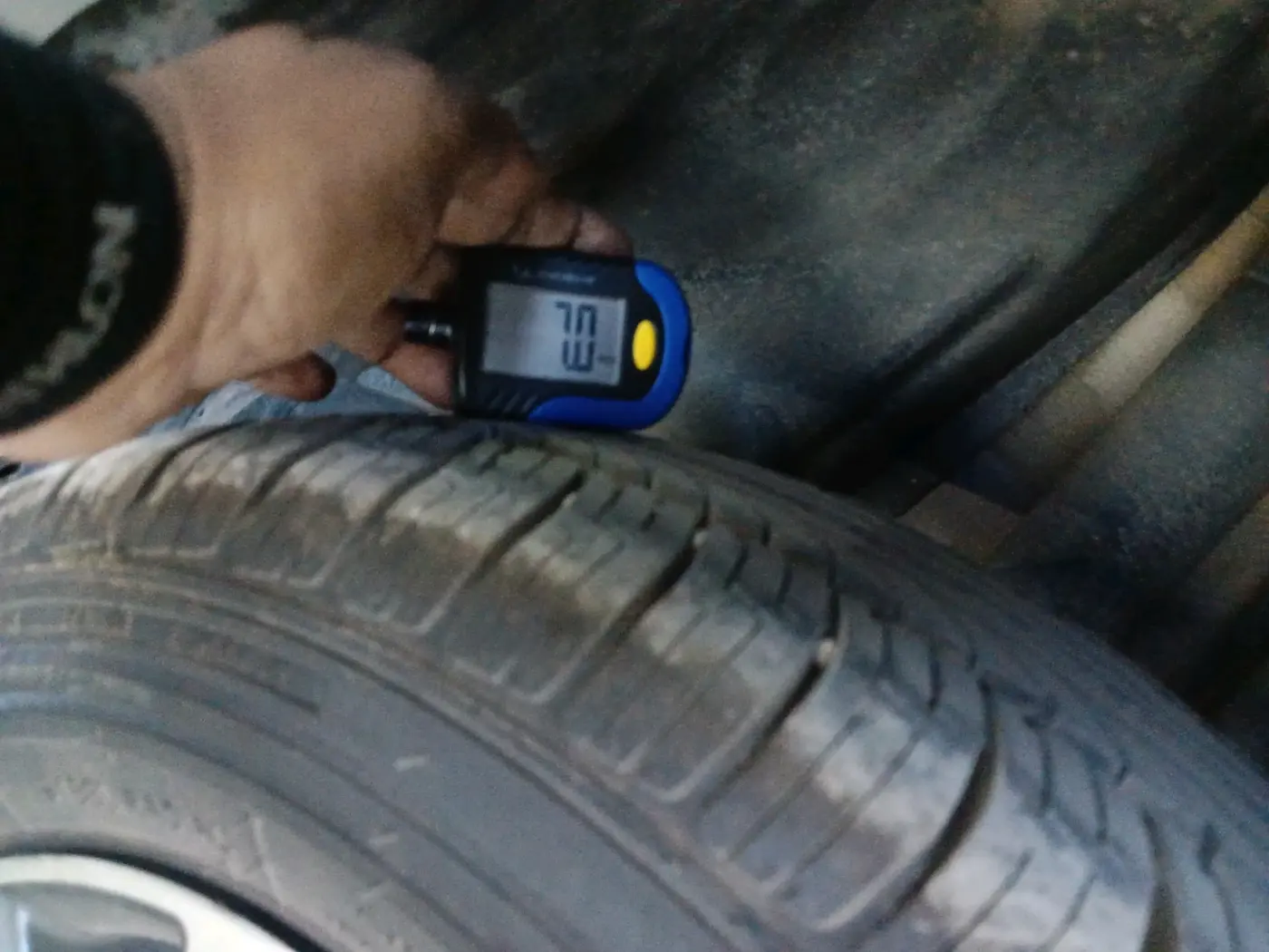 2019 Maruti Dzire ZXI PLUS, Petrol, Manual, 90,946 km, tyre