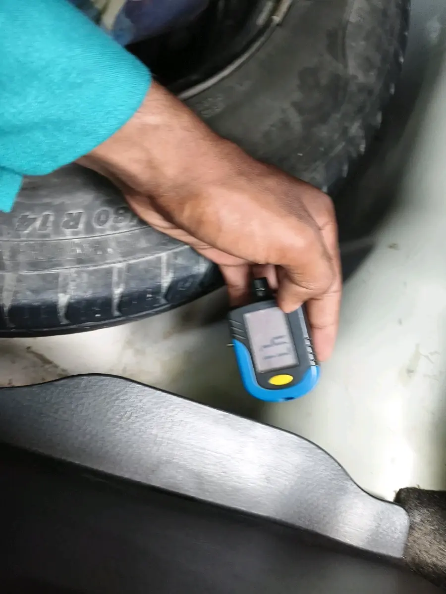 2022 Maruti Swift Dzire TOUR S-CNG (O), CNG, Manual, 61,777 km, tyre