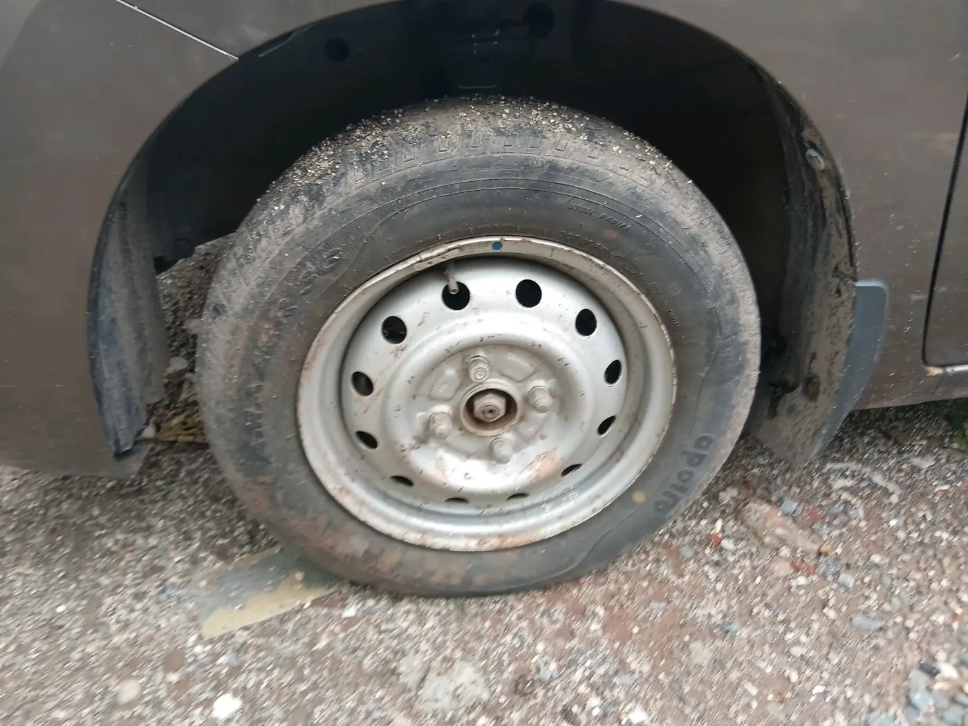 2018 Maruti Wagon R 1.0 LXI CNG, CNG, Manual, 46,021 km, tyre