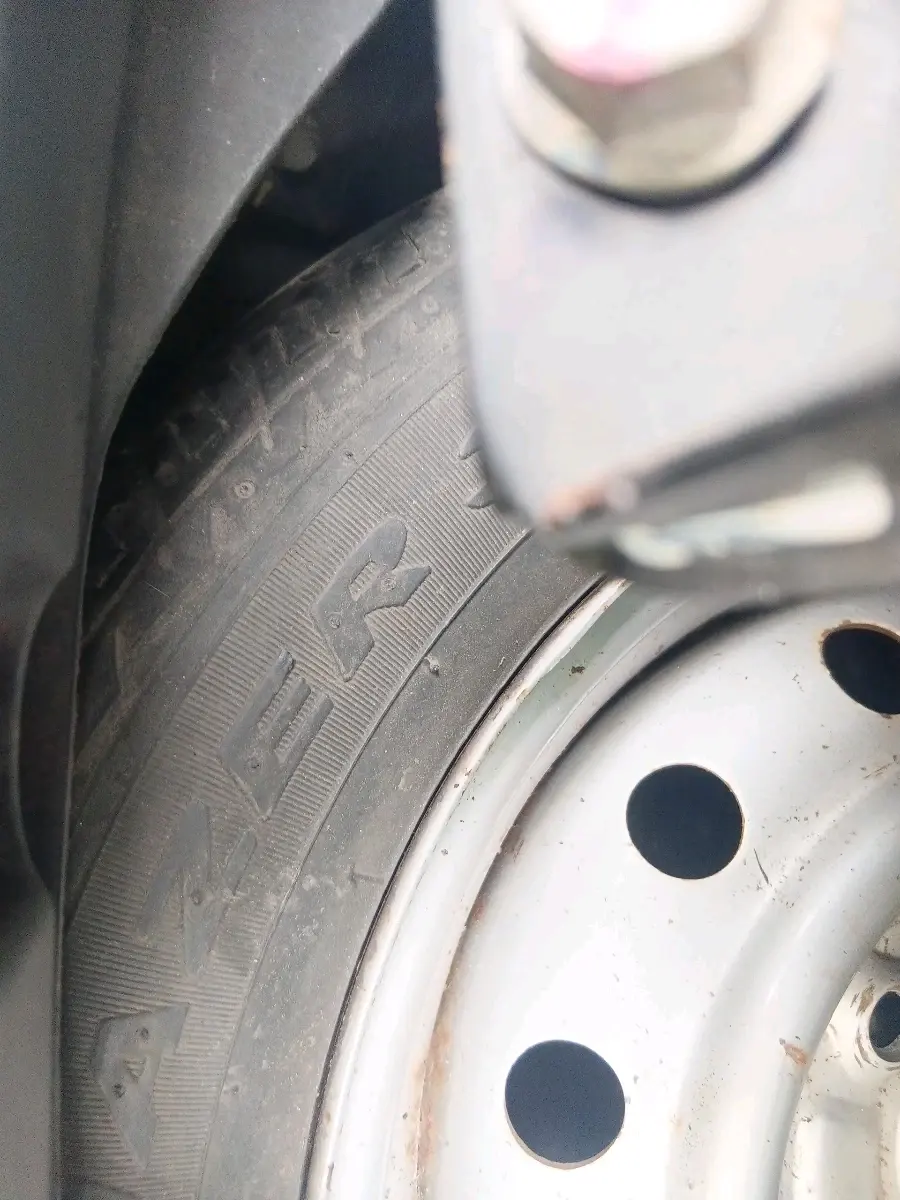 2018 Maruti Wagon R 1.0 LXI CNG, CNG, Manual, 46,021 km, tyre