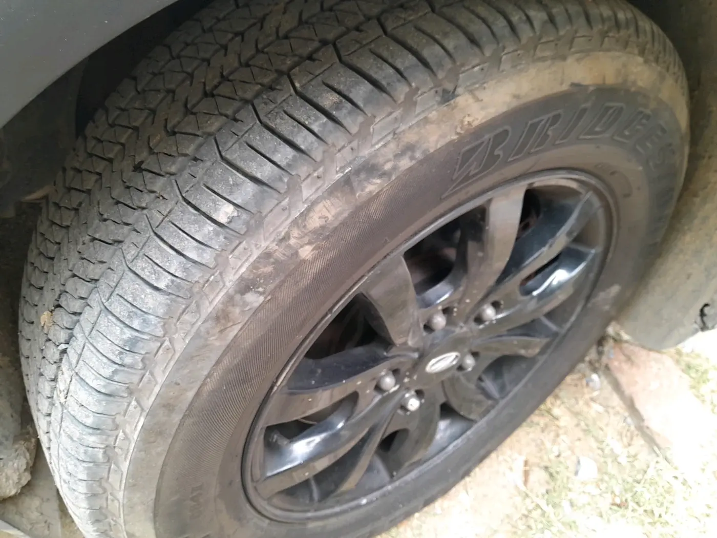 2015 Mahindra XUV500 W10, Diesel, Manual, 70,213 km, tyre