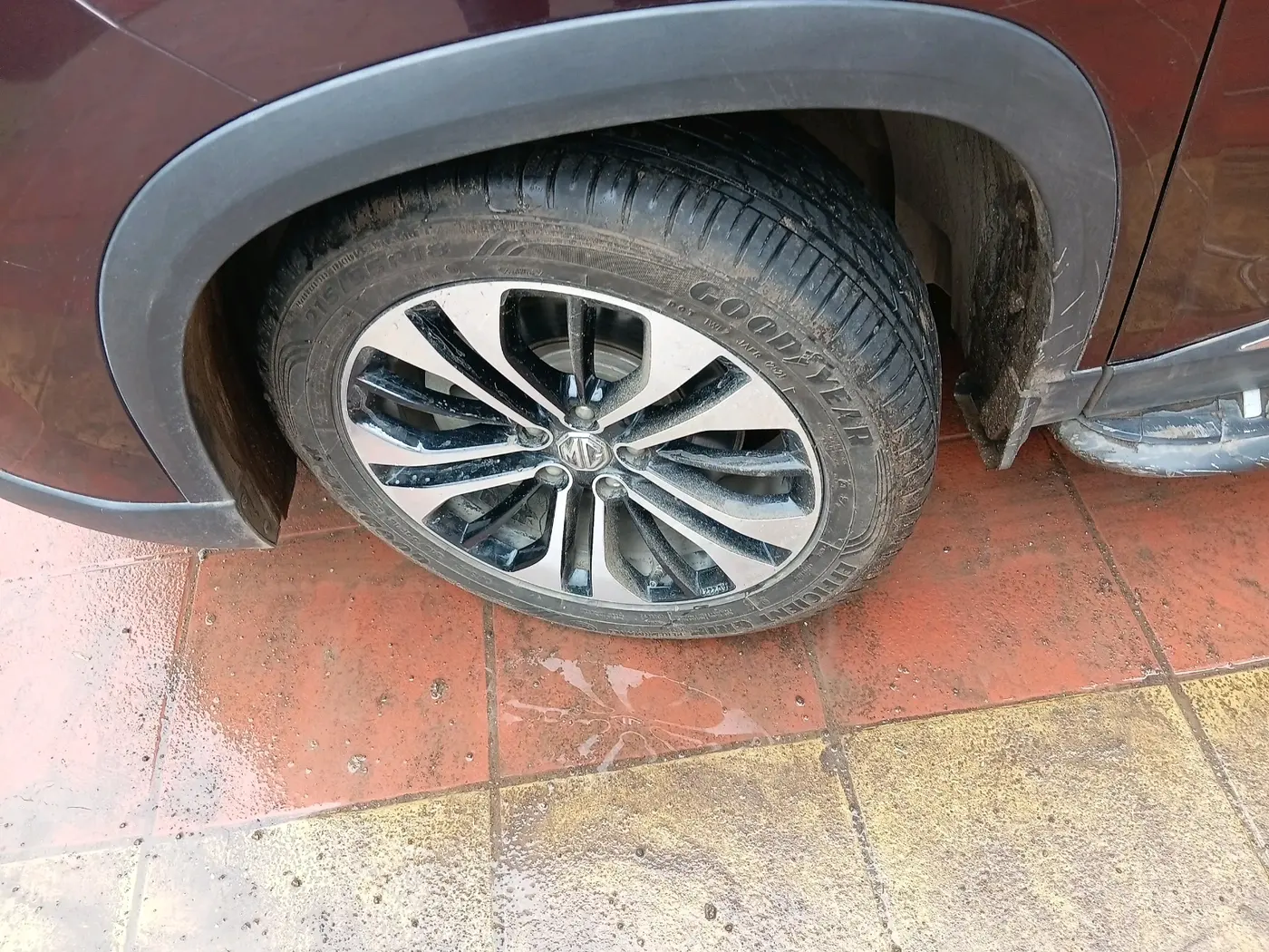 2021 MG HECTOR SHARP 1.5 PETROL CVT, Petrol, Automatic, 26,498 km, tyre