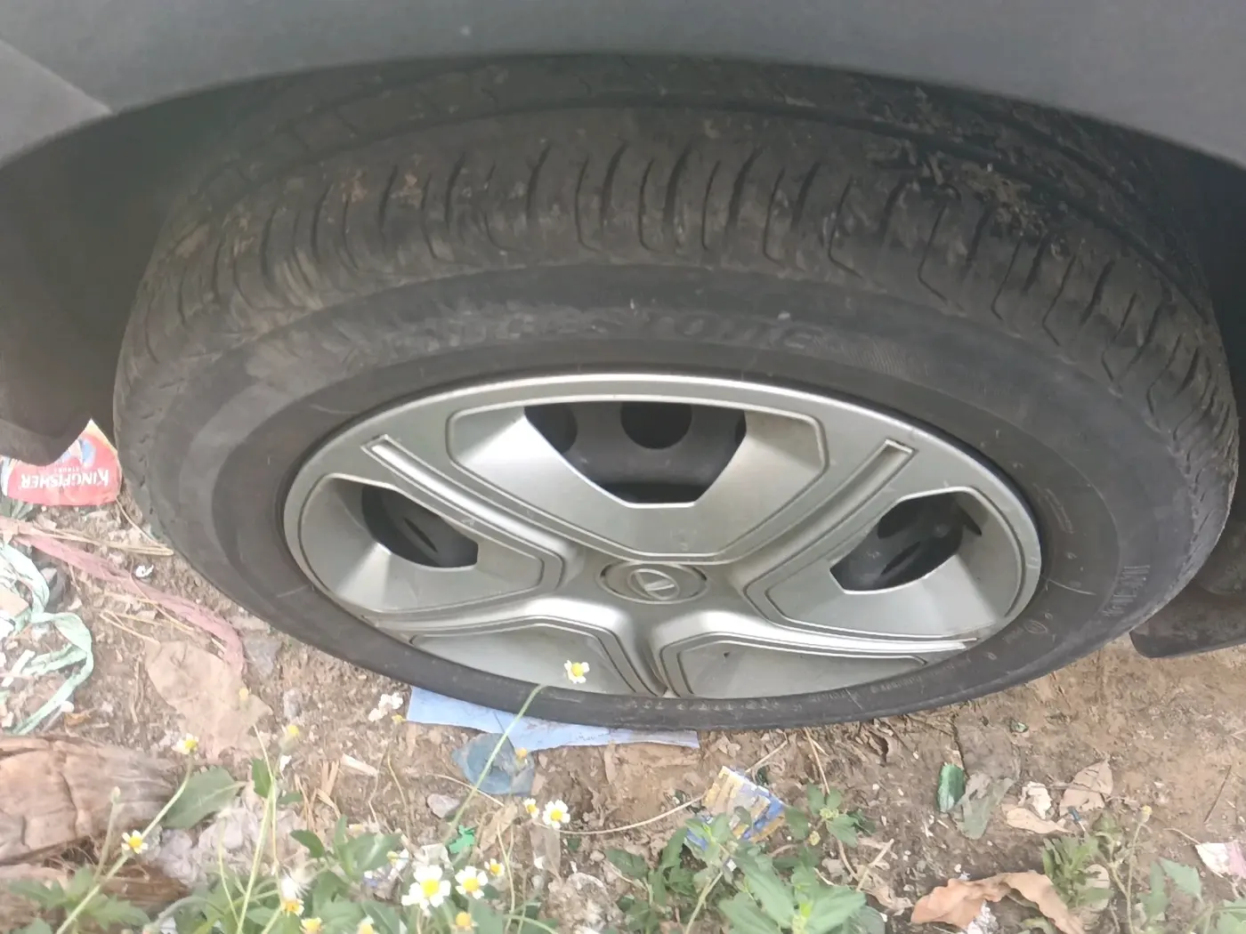2021 Tata NEXON XM PETROL, Petrol, Manual, 52,708 km, tyre