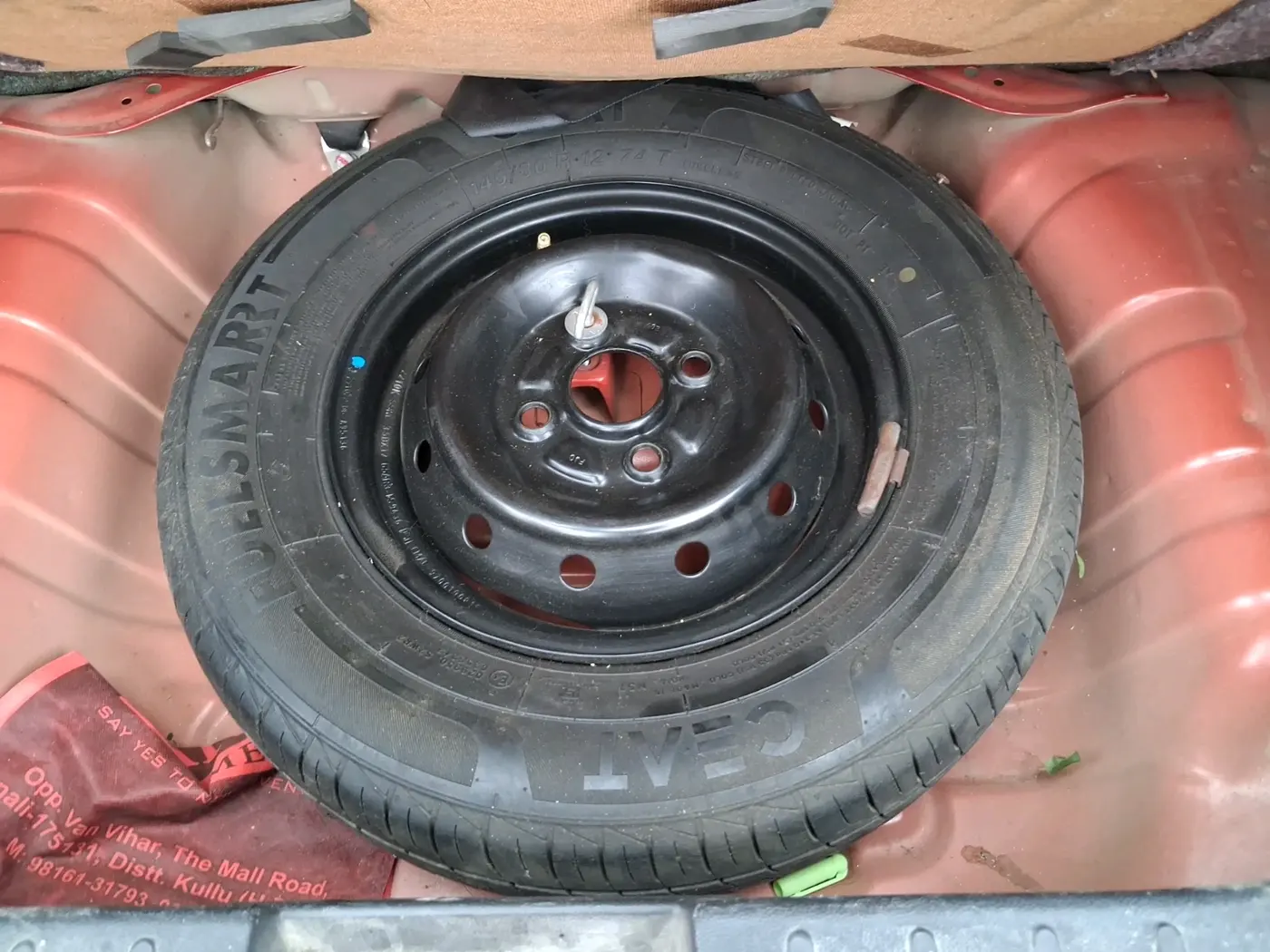 2022 Maruti Alto LXI O, Petrol, Manual, 26,448 km, tyre
