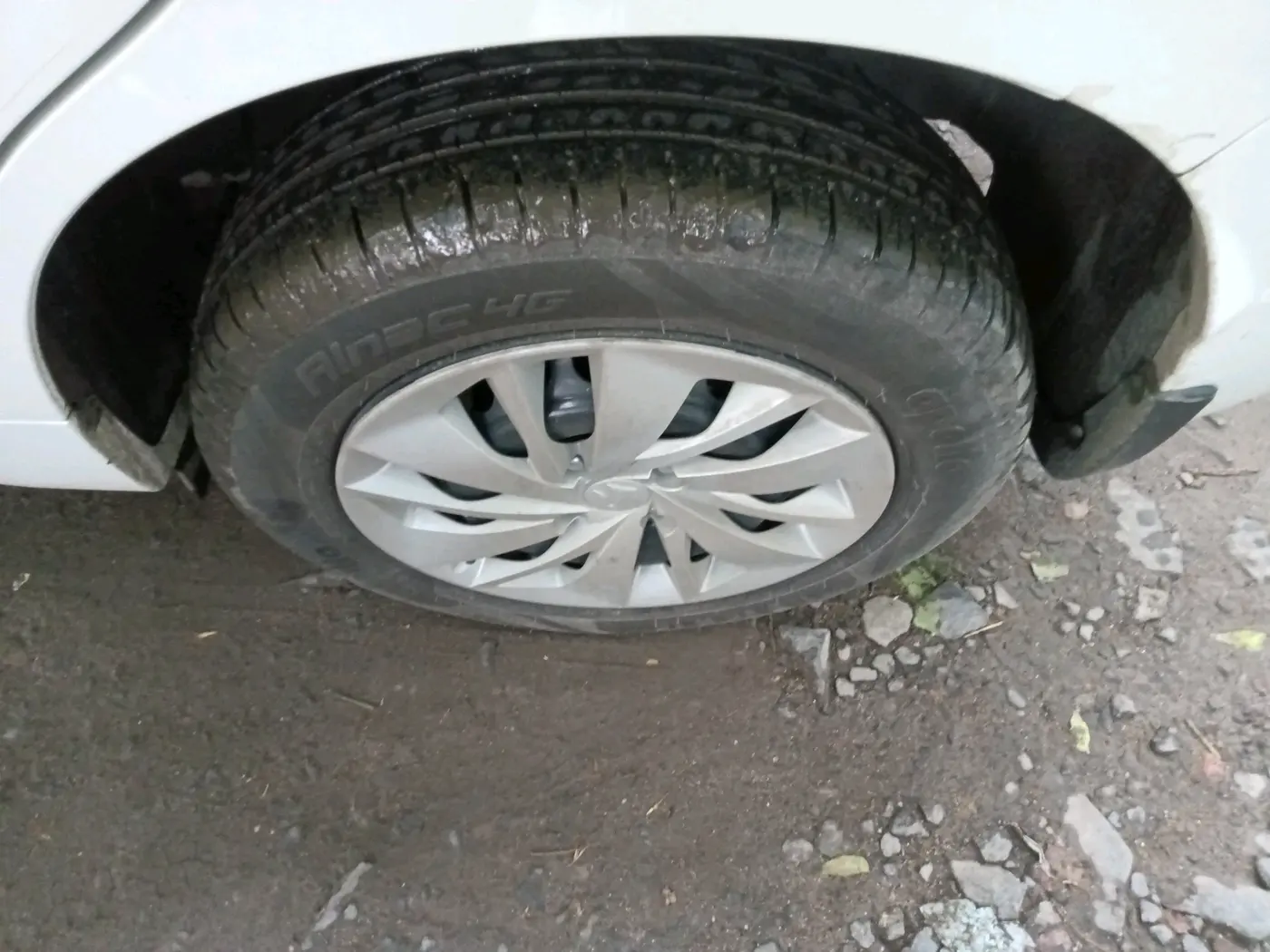 2025 Maruti Baleno DELTA PETROL 1.2, Petrol, Manual, 9,019 km, tyre