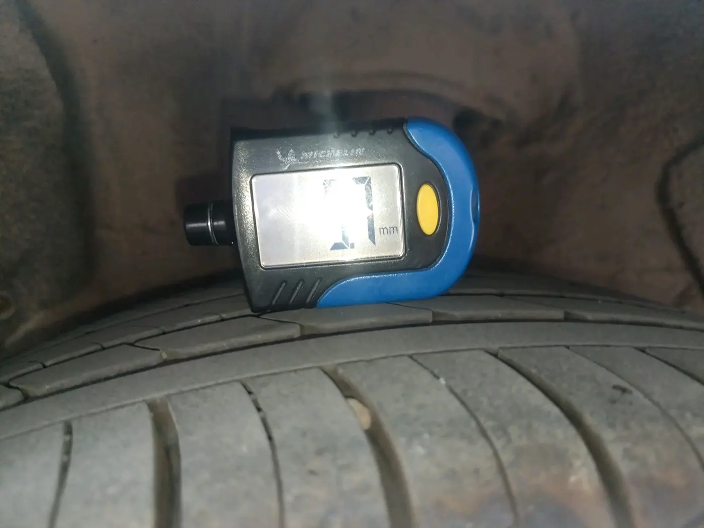 2013 Hyundai Sonata 2.4 GDI AT, Petrol, Automatic, 56,723 km, tyre