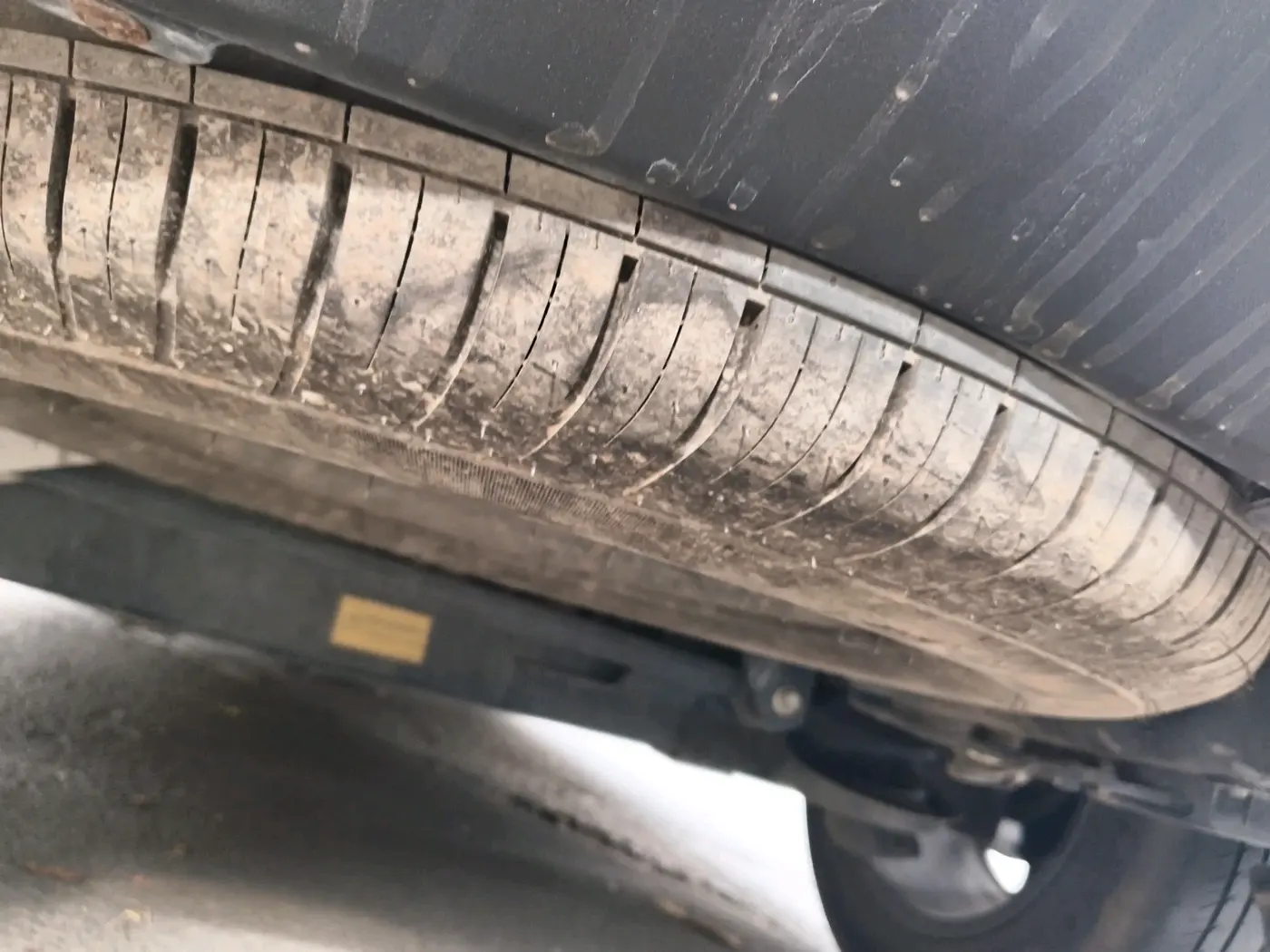 2022 Tata Safari XT PLUS, Diesel, Manual, 64,828 km, tyre