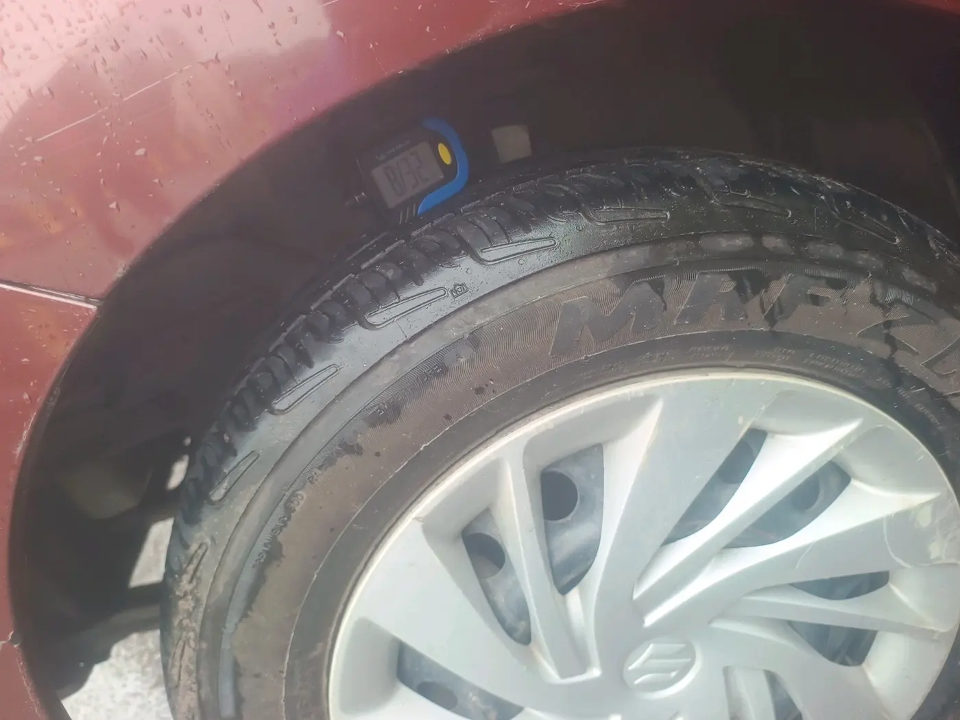2019 Maruti Ertiga VXI SHVS, Petrol, Manual, 54,192 km, tyre