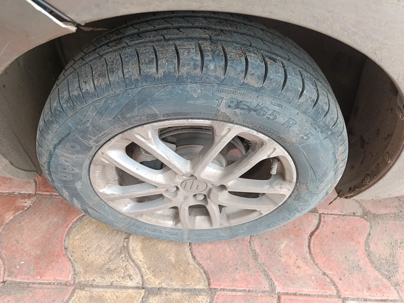 2018 Maruti Swift ZDI AMT, Diesel, Automatic, 1,11,264 km, tyre