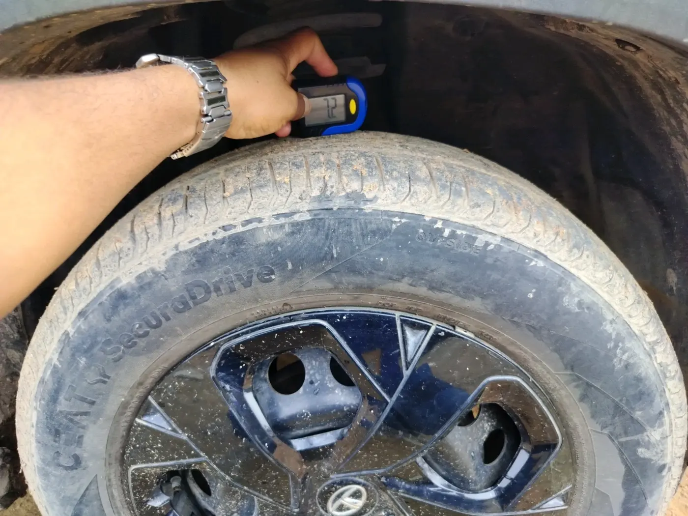 2023 Tata PUNCH ADVENTURE MT, Petrol, Manual, 58,664 km, tyre
