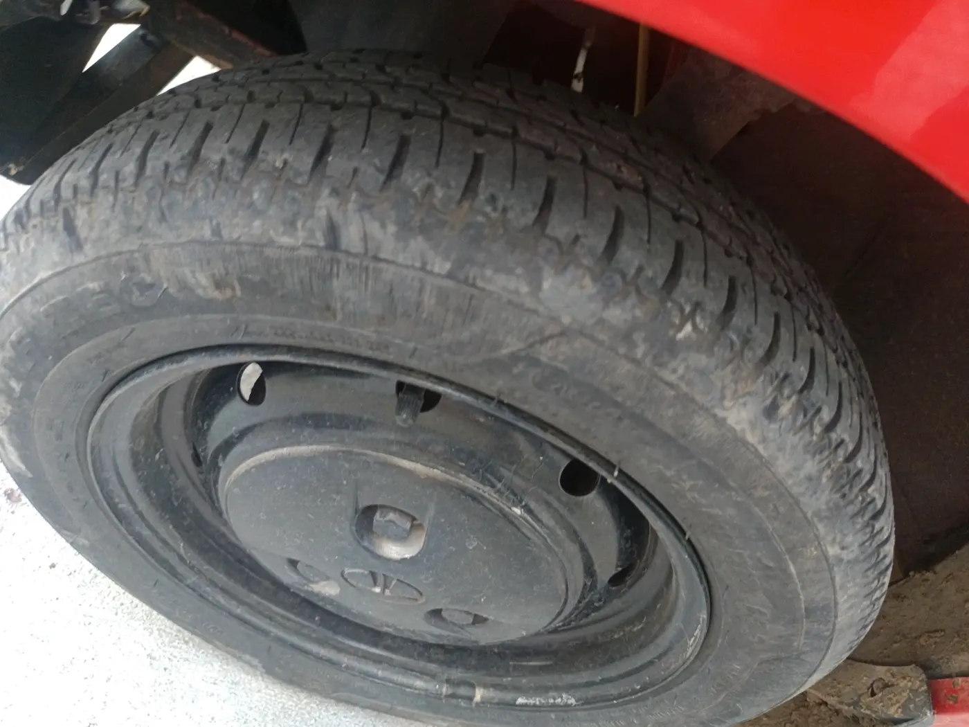 2012 Tata Nano STD, Petrol, Manual, 61,578 km, tyre