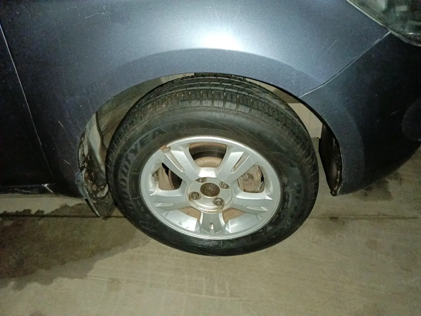 2011 Hyundai i20 ASTA 1.2, Petrol, Manual, 68,701 km, tyre