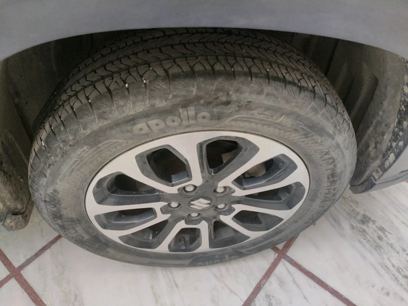 2022 Maruti Grand Vitara ALPHA SMART HYBRID AT, Petrol, Automatic, 21,603 km, tyre
