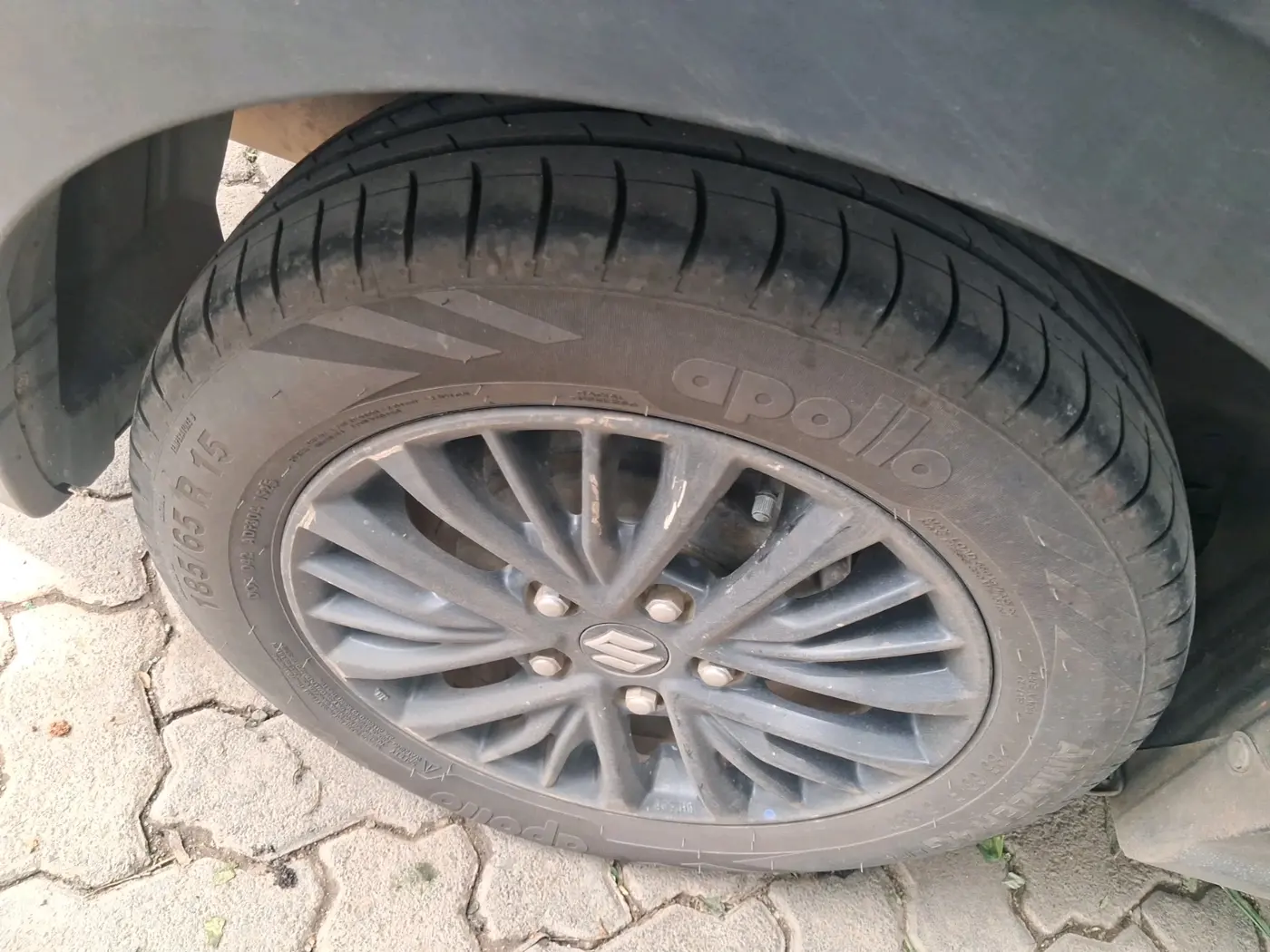 2021 Maruti XL6 ZETA MT, Petrol, Manual, 1,75,641 km, tyre