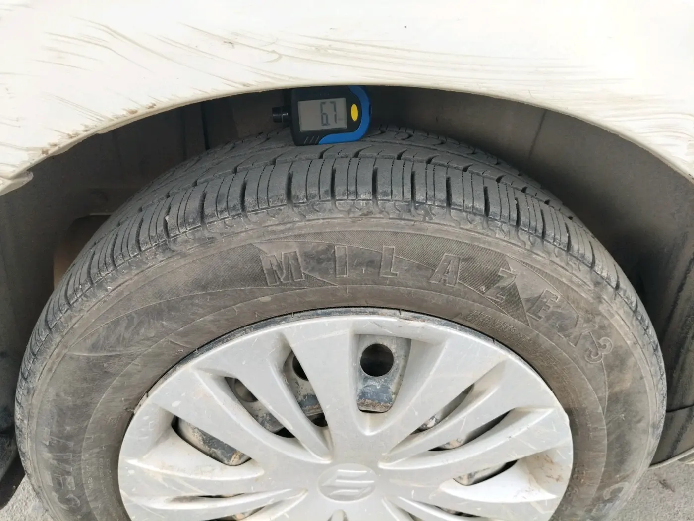 2020 Maruti Ertiga VXI AT SHVS, Petrol, Automatic, 1,09,163 km, tyre