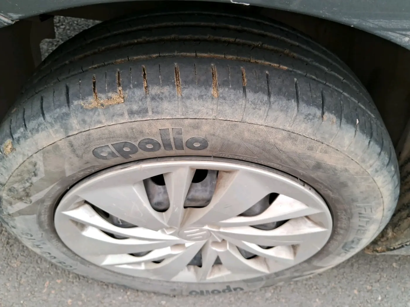 2022 Maruti Baleno DELTA PETROL 1.2, Petrol, Manual, 97,893 km, tyre