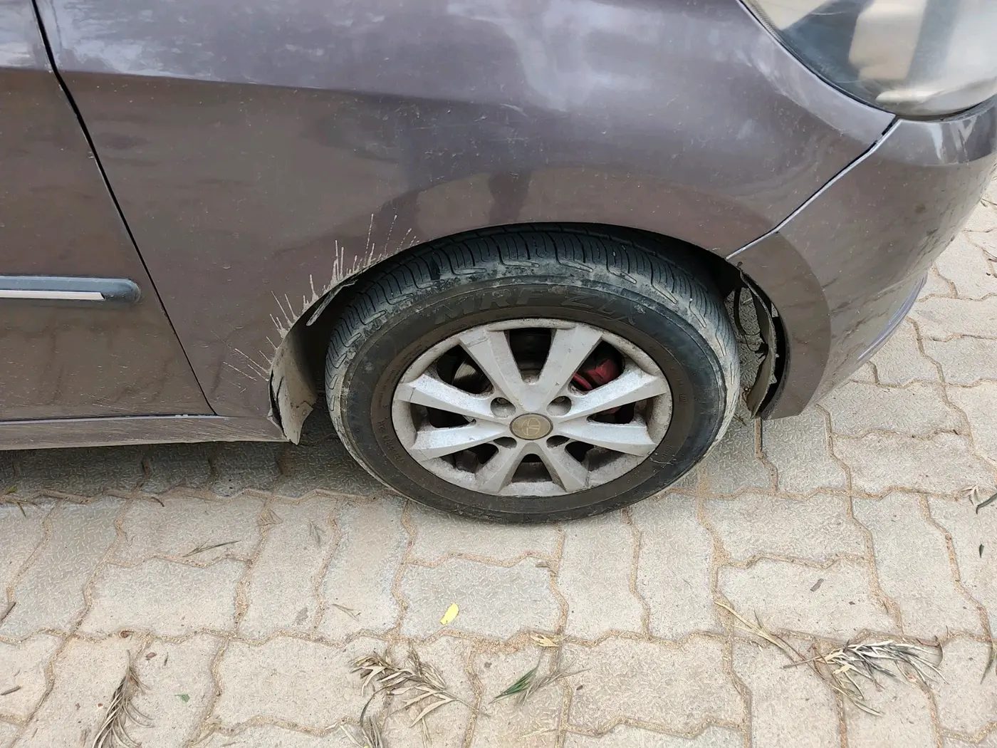 2018 Tata Tiago XZ DIESEL, Diesel, Manual, 1,01,128 km, tyre