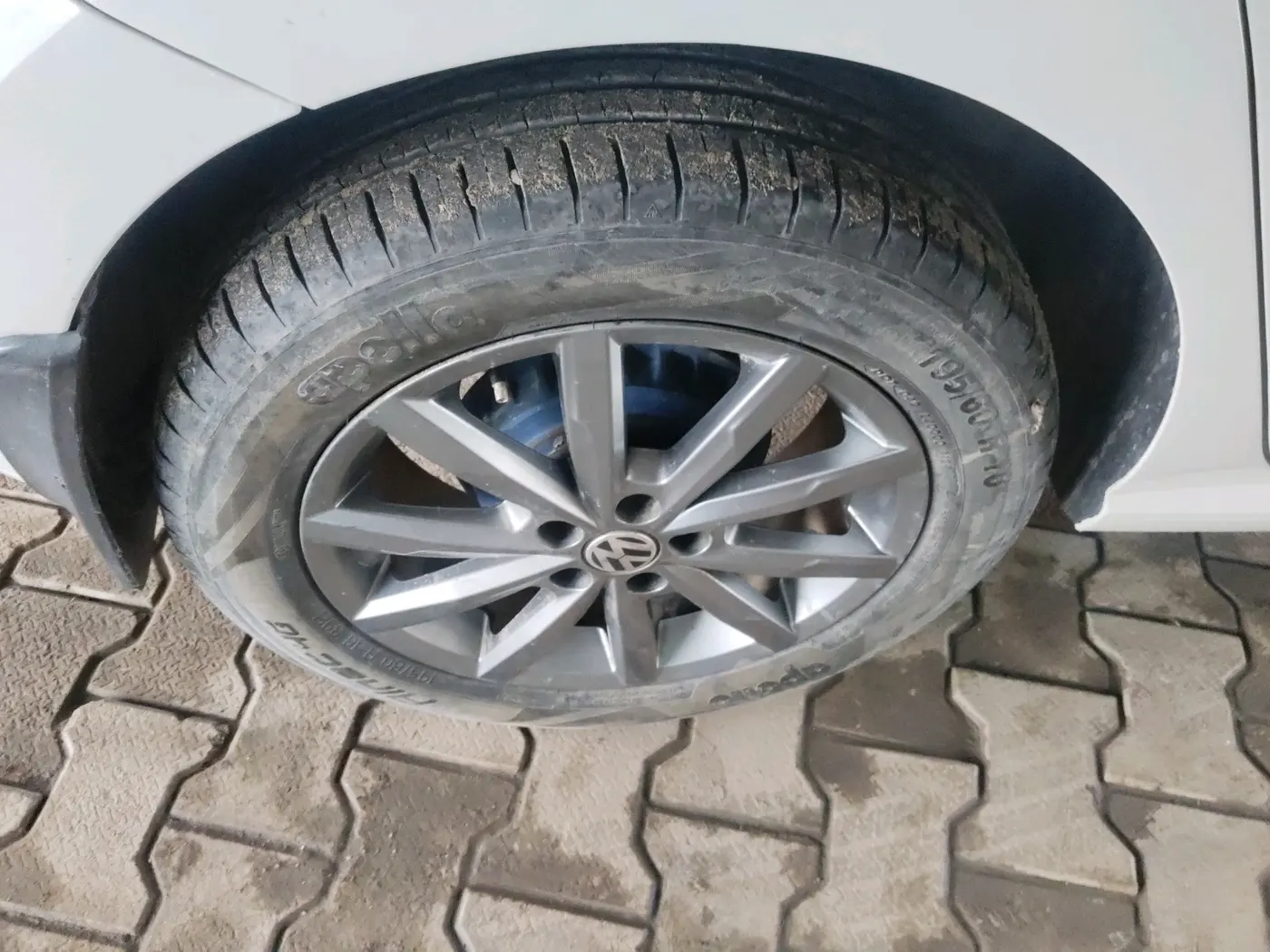 2019 Volkswagen Polo COMFORTLINE 1.5L, Diesel, Manual, 1,55,296 km, tyre
