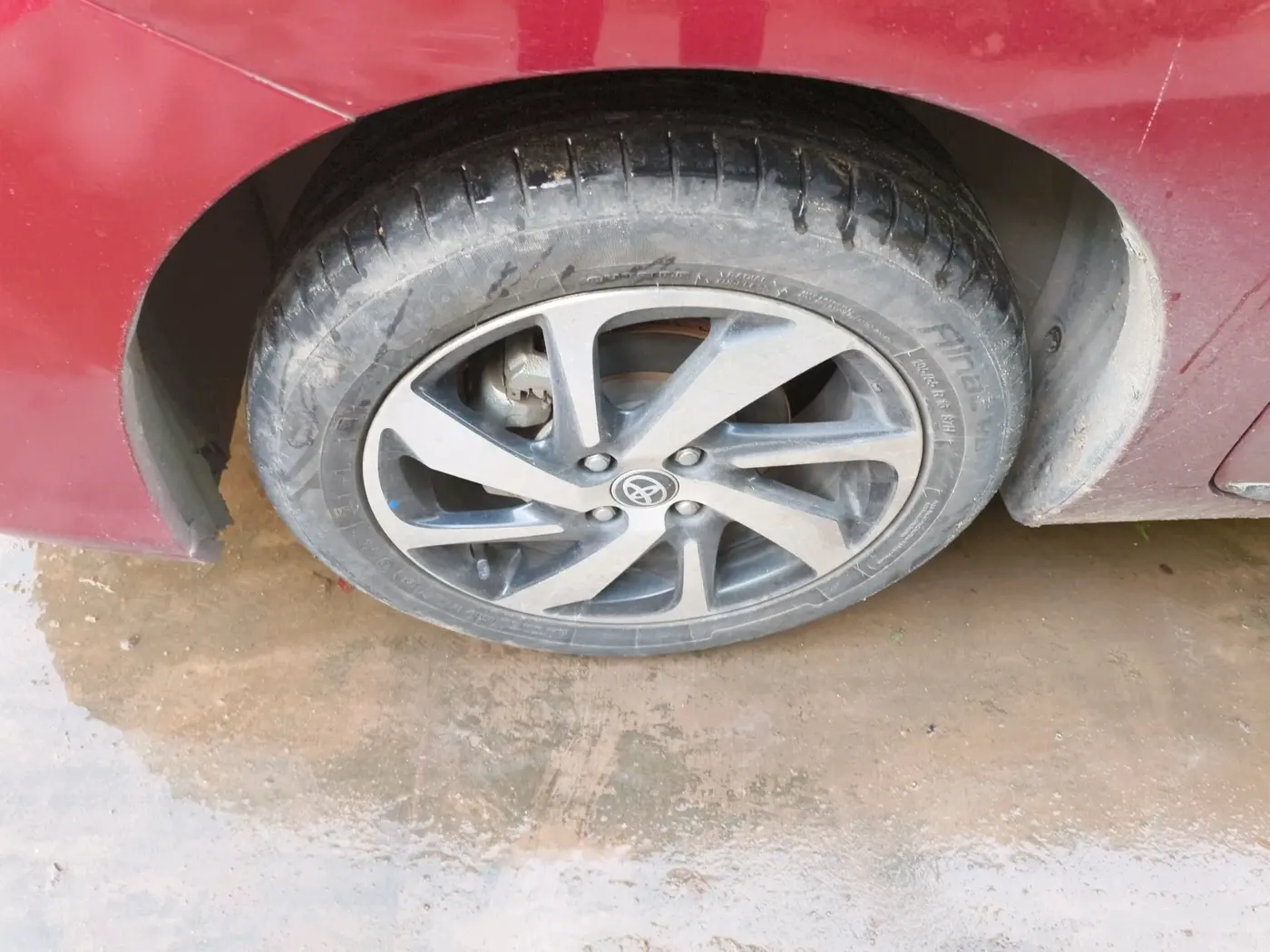 2023 Toyota Glanza G E-CNG, CNG, Manual, 75,976 km, tyre