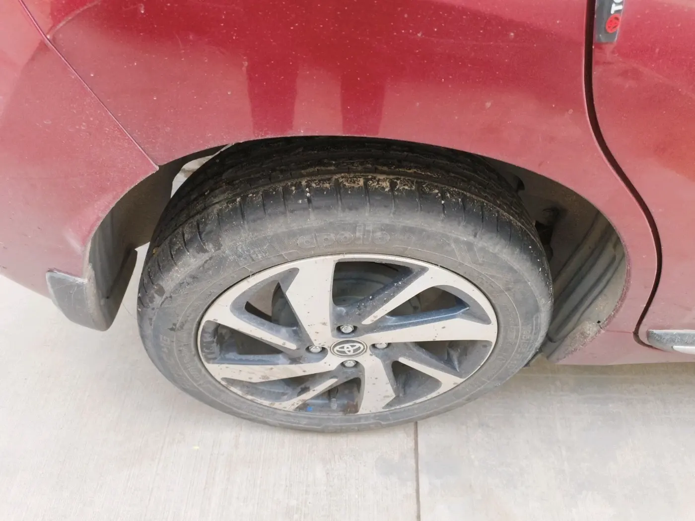 2023 Toyota Glanza G E-CNG, CNG, Manual, 75,976 km, tyre