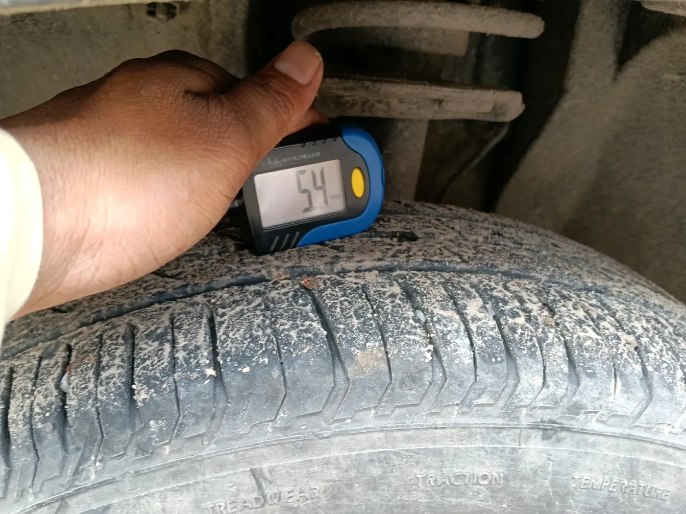 2024 Tata PUNCH ADVENTURE MT, Petrol, Manual, 27,279 km, tyre