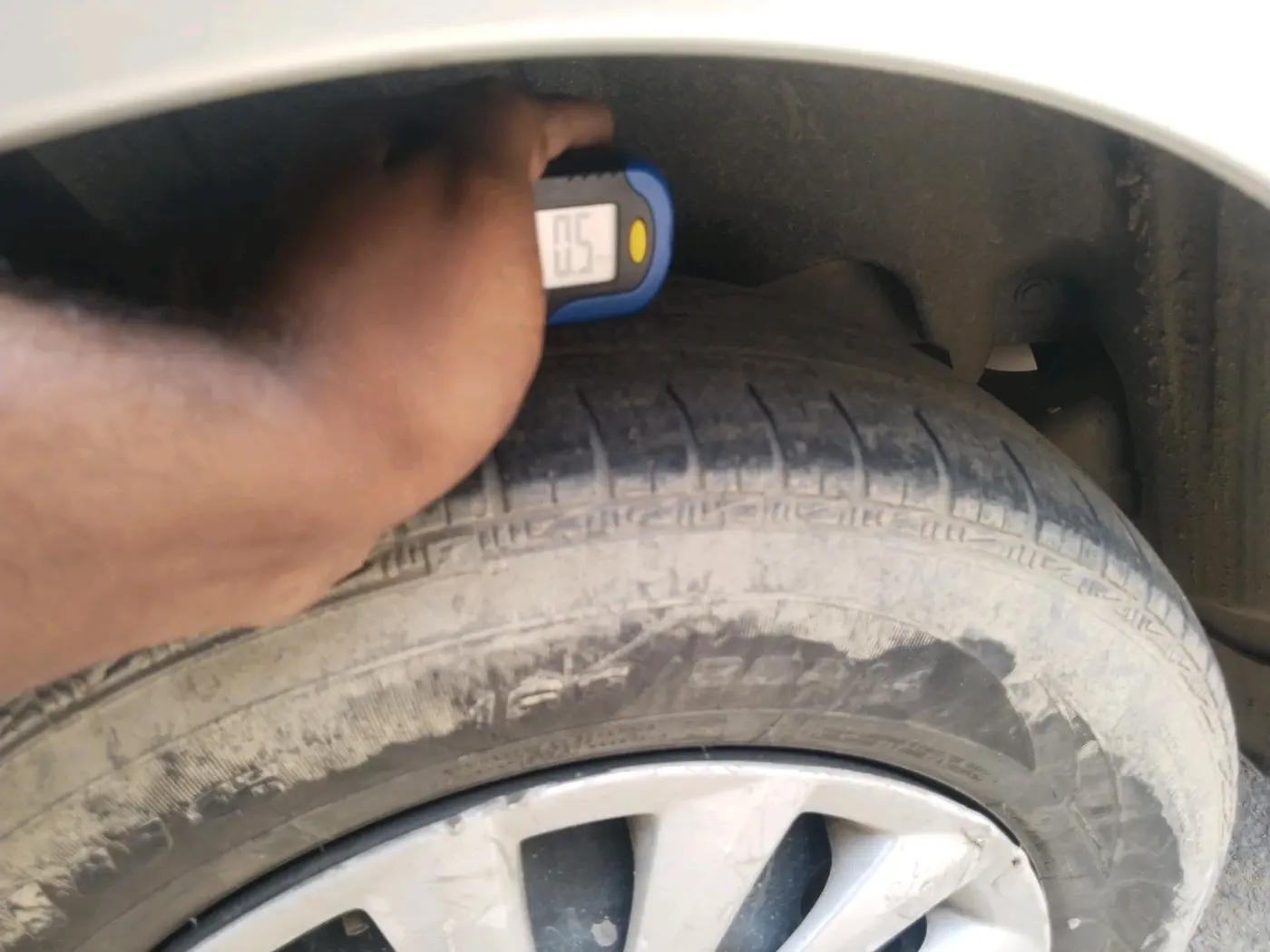 2019 Maruti Dzire VXI, CNG, Manual, 77,797 km, tyre