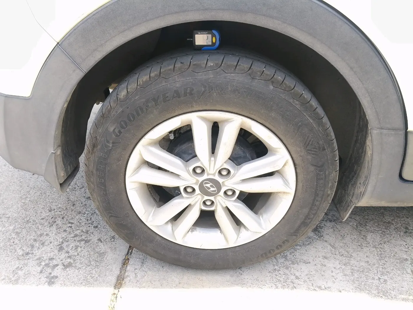 2016 Hyundai Creta  SX 1.6 Petrol , Petrol, Manual, 77,633 km, tyre