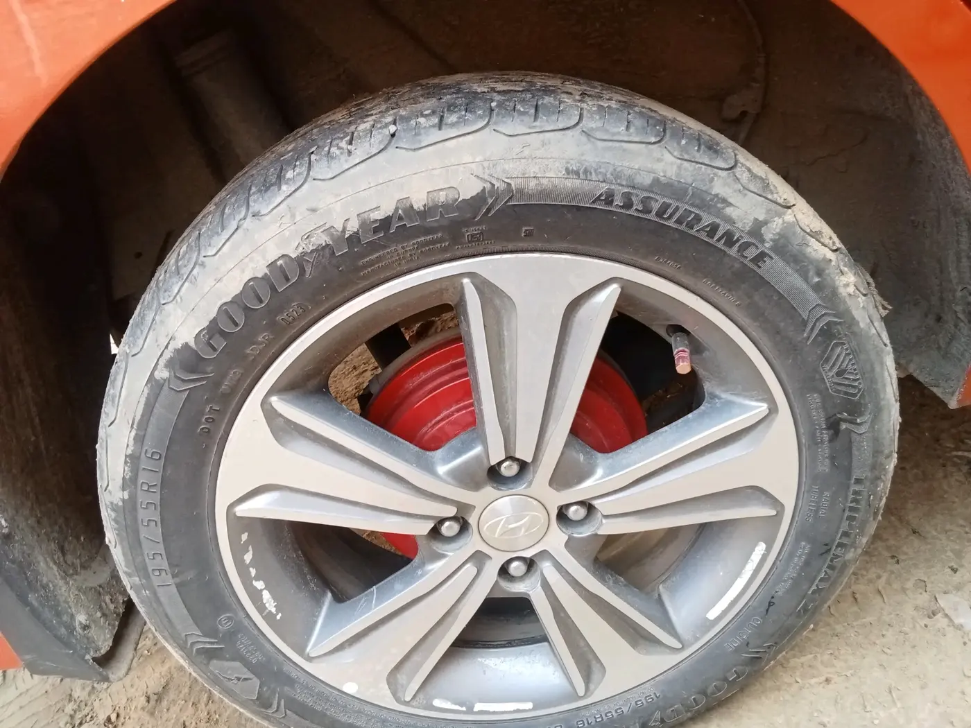 2018 Hyundai Verna 1.6 SX (O) CRDI MT, Diesel, Manual, 95,434 km, tyre