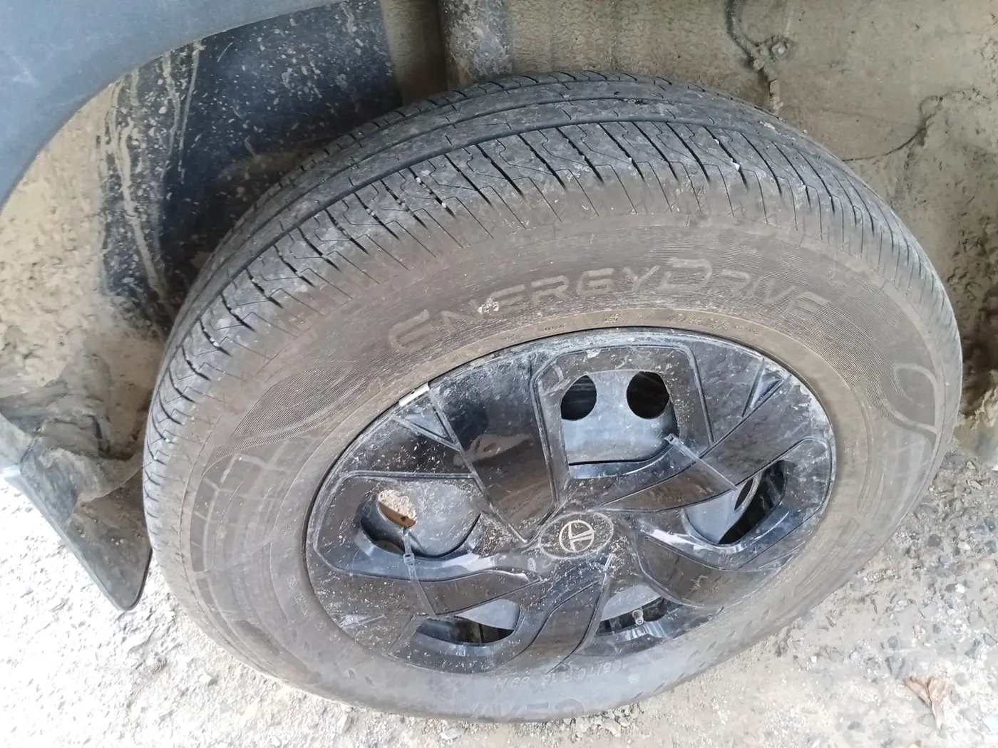 2025 Tata PUNCH ADVENTURE MT CNG , CNG, Manual, 15,073 km, tyre